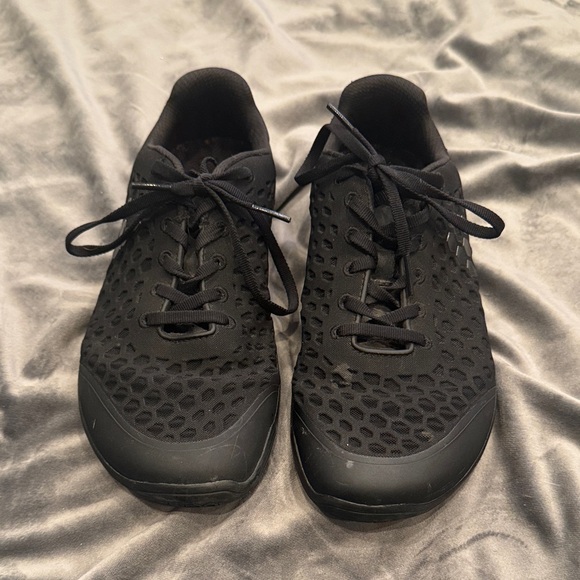 Vivo barefoot Shoes - Vivo Barefoot Black Athletic Shoes Stealth Sz 41L